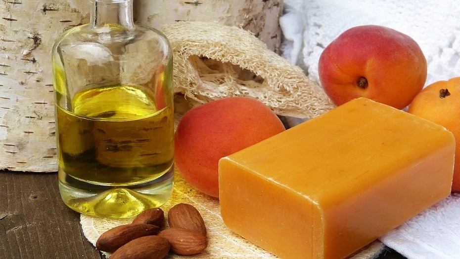 الخلطة الصابونية للتفتيح