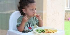 اطعمة تزيد من ذكاء وتركيز الاطفال