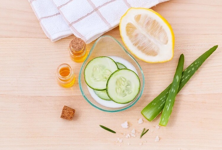 صورة عن وصفات وفوائد الليمون والسكر للبشرة