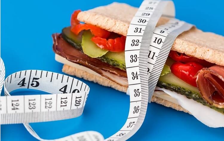 صورة لانقاص الوزن وتوضيح نصائح للمساعدة على انقاص الوزن