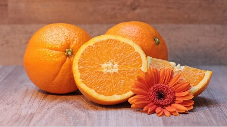 صورة عصير البرتقال والجزر وتوضيح فوائد عصير البرتقال والجزر للجسم